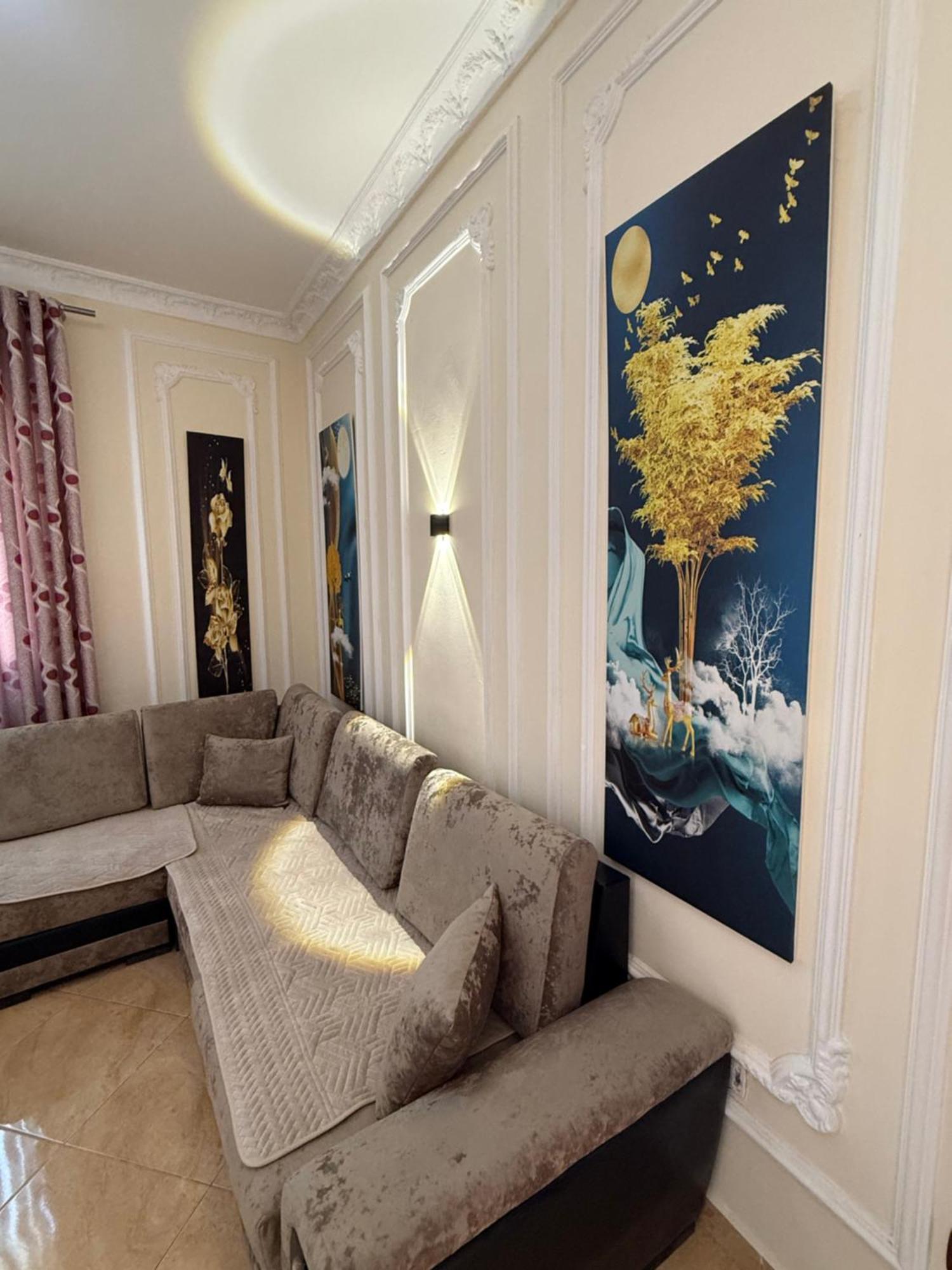 Anel'S Guesthouse Berat Buitenkant foto